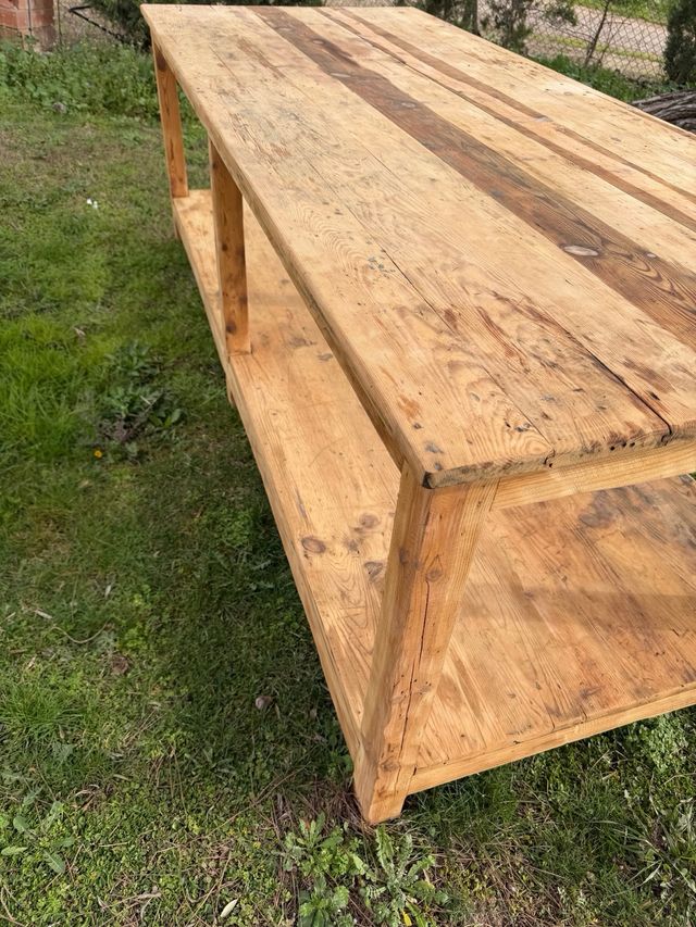 Mostrador de madera rústico