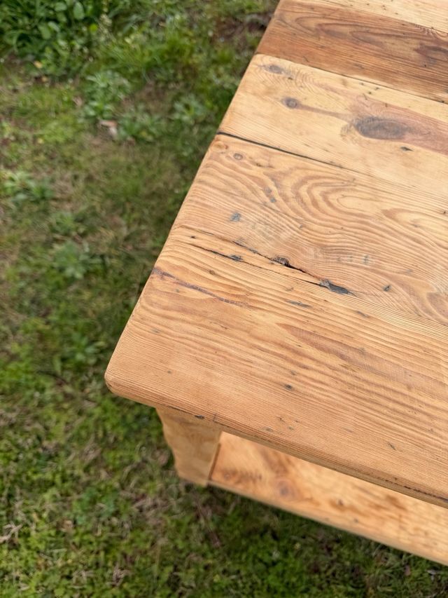 Mostrador de madera rústico