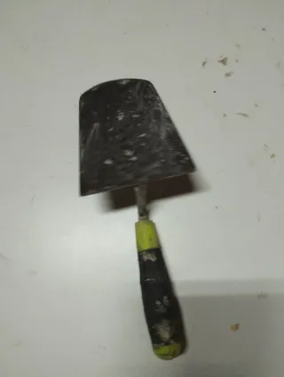 Palustre grande antigua