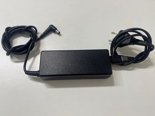 Cargador Sony 19.5V VGP-AC1937