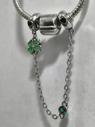 Charm Seguridad tréboles y circonitas plata 925