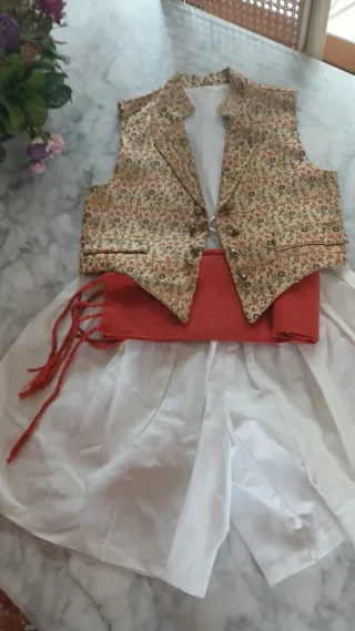 Traje Fallero Niño Talla 3 o 4 años niño
