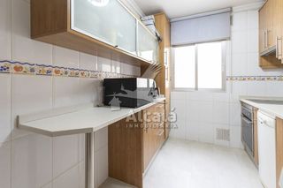 Piso en venta en Pryconsa - Poligono Europa en Alcalá de Henares