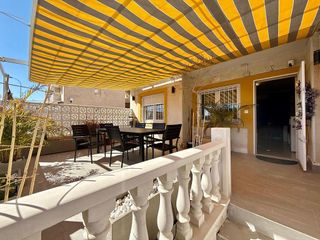 Chalet en alquiler en Nueva Torrevieja - Aguas Nuevas en Torrevieja