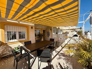 Chalet en alquiler en Nueva Torrevieja - Aguas Nuevas en Torrevieja