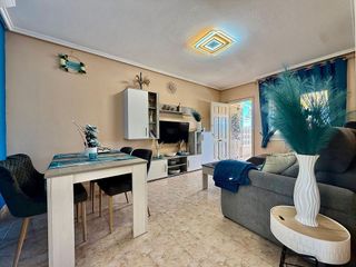 Chalet en alquiler en Nueva Torrevieja - Aguas Nuevas en Torrevieja