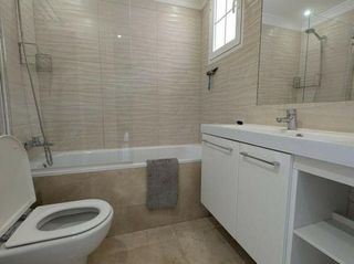 Casa adosada en alquiler en Puerto Banús en Marbella