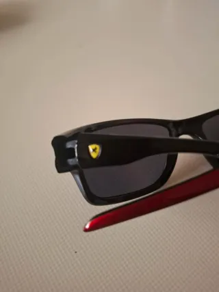 Gafas de sol Ferrari