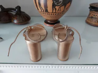 Sandalias plataforma dorado suave