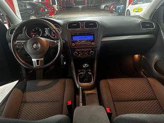 Volkswagen Golf 2011