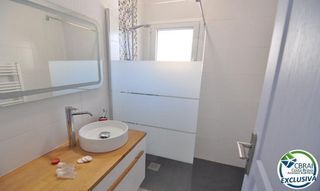 Piso en venta en Salatar en Roses