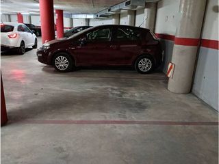 Garaje en venta en Semicentre en Blanes