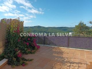Casa en venta en Vidreres