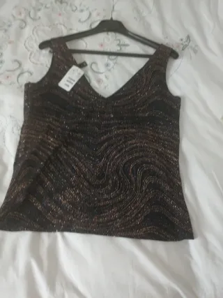 Top fiesta lentejuelas negro y dorado