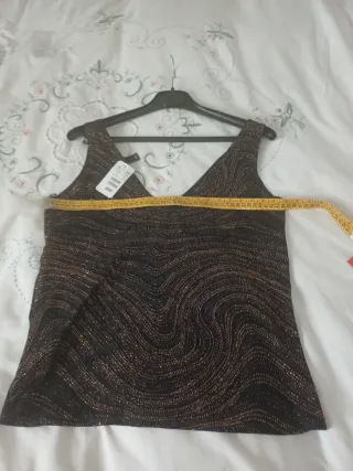 Top fiesta lentejuelas negro y dorado