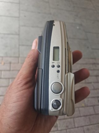 Olympus Superzoom 70G Plata