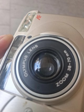 Olympus Superzoom 70G Plata