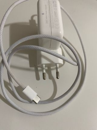 Cargador Apple 30W USB-C Power Adapter