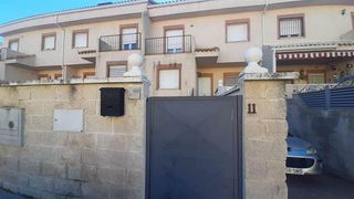 Chalet en venta en Las Lomas en Seseña