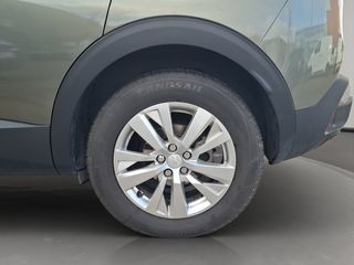 Peugeot 3008 PureTech 130 S&S Active 96 kW (130 CV)