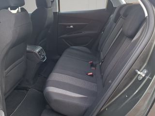 Peugeot 3008 PureTech 130 S&S Active 96 kW (130 CV)