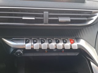 Peugeot 3008 PureTech 130 S&S Active 96 kW (130 CV)