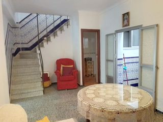 Casa pareada en venta en Ubrique