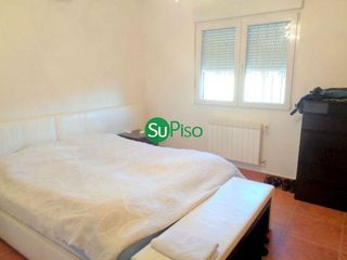 Chalet en venta en Yeles