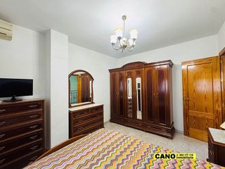 Casa adosada en venta en Los Molinos - Villa Blanca en Almería