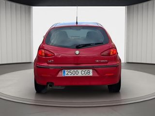 Alfa Romeo 147 1.6 TS Distinctive 77 kW (105 CV)