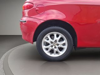 Alfa Romeo 147 1.6 TS Distinctive 77 kW (105 CV)