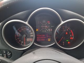 Alfa Romeo 147 1.6 TS Distinctive 77 kW (105 CV)