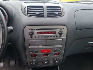 Alfa Romeo 147 1.6 TS Distinctive 77 kW (105 CV)