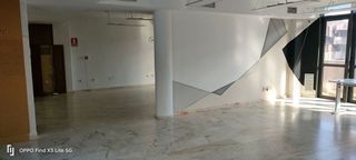 Local comercial en alquiler en Centro en Cáceres