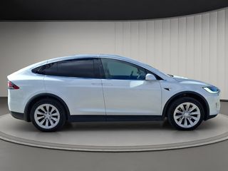 Tesla Model X Gran Autonomía Plus 4WD 413 kW (562 CV)