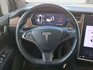 Tesla Model X Gran Autonomía Plus 4WD 413 kW (562 CV)