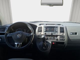 Volkswagen Caravelle Comfortline Edition Largo 2.0 BiTDI 132 kW (180 CV) DSG