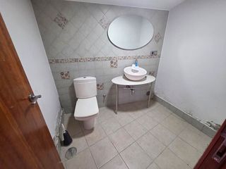 Local comercial en alquiler en Boiro