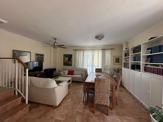 Dúplex en alquiler en Oliva Playa en Oliva