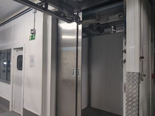 Nave industrial en alquiler en Buenavista en Madrid