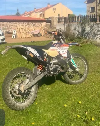KTM EXC 125 2011 Enduro Moto