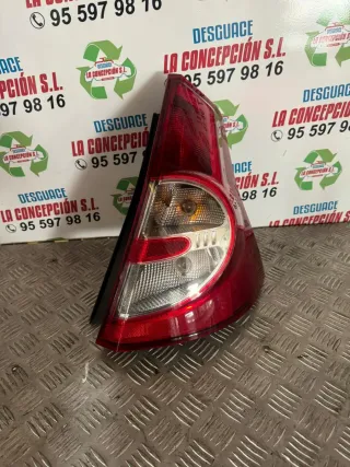 Piloto Trasero Dcho Dacia Sandero 2008