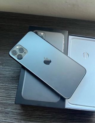 iPhone 11 Pro Max 256GB Space Gray