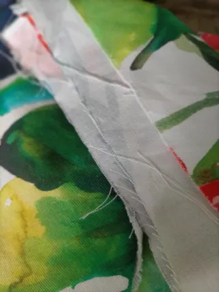 Tela per tovaglia o tenda floreale