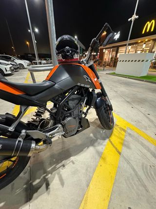 KTM Duke 125 2011