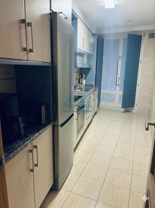 Piso en venta en Centro en Ourense