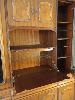 Mueble librería comedor madera y cristal