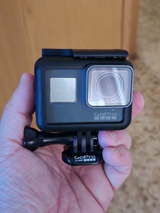 GoPro Hero 6 Black + Accessori