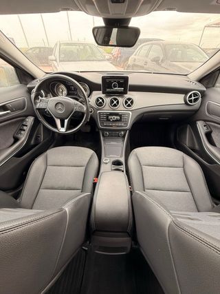 Mercedes-Benz GLA 2015