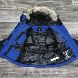 Parka Zara Azul y Negra con Capucha